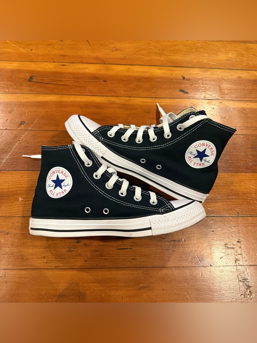 Converse Chuck Taylor All Star High Tops W 7.5/M 5.5